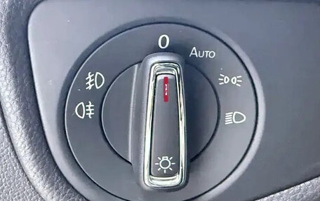 Volkswagen Touran III, 2023 год, 1 454 911 рублей, 12 фотография