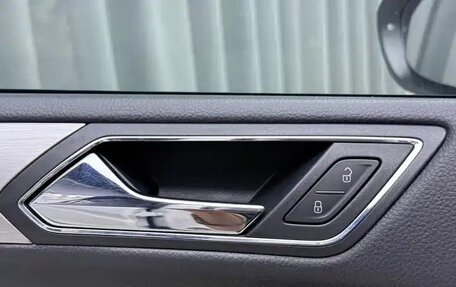 Volkswagen Touran III, 2023 год, 1 454 911 рублей, 13 фотография