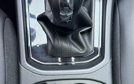 Volkswagen Touran III, 2023 год, 1 454 911 рублей, 9 фотография
