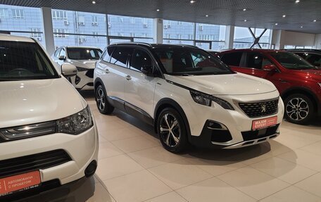 Peugeot 5008 II, 2018 год, 1 500 000 рублей, 2 фотография