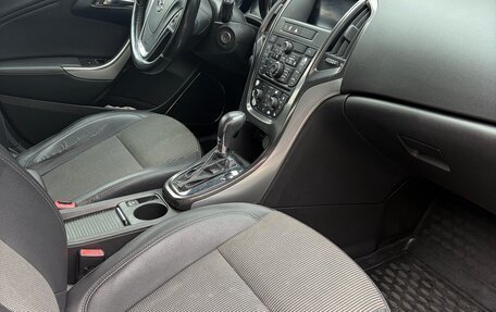 Opel Astra J, 2010 год, 630 000 рублей, 6 фотография