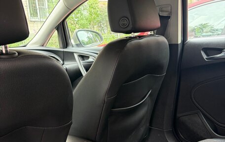 Opel Astra J, 2010 год, 630 000 рублей, 11 фотография