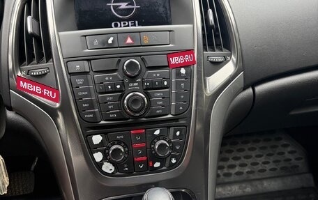 Opel Astra J, 2010 год, 630 000 рублей, 18 фотография