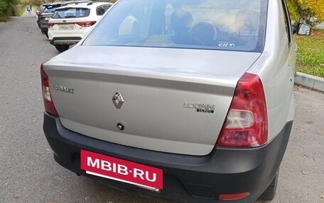 Renault Logan I, 2013 год, 335 000 рублей, 3 фотография