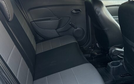Renault Logan II, 2019 год, 769 777 рублей, 12 фотография
