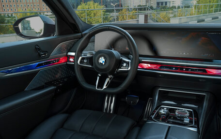 BMW 7 серия, 2022 год, 17 990 000 рублей, 10 фотография