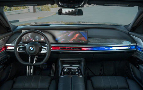 BMW 7 серия, 2022 год, 17 990 000 рублей, 9 фотография
