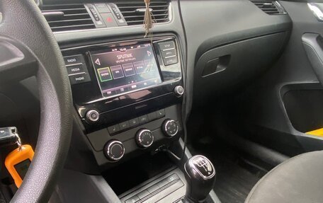 Skoda Octavia, 2017 год, 1 320 000 рублей, 9 фотография
