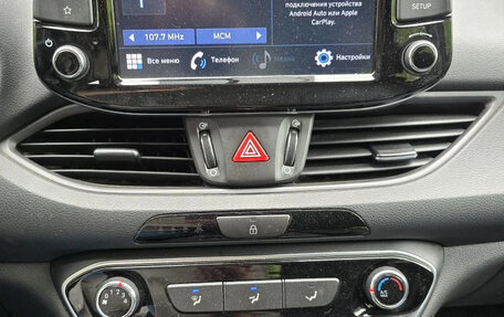 Hyundai i30 III, 2022 год, 1 600 000 рублей, 3 фотография