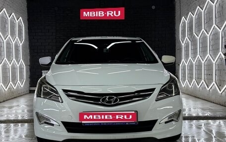 Hyundai Solaris II рестайлинг, 2014 год, 940 000 рублей, 2 фотография