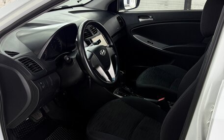 Hyundai Solaris II рестайлинг, 2014 год, 940 000 рублей, 17 фотография