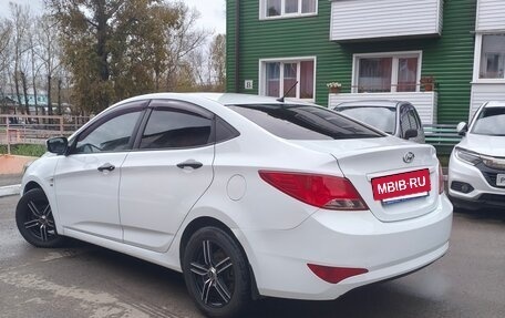 Hyundai Solaris II рестайлинг, 2014 год, 940 000 рублей, 13 фотография