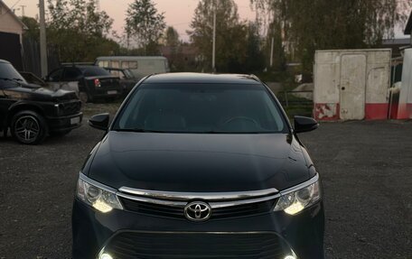 Toyota Camry, 2015 год, 1 400 000 рублей, 2 фотография