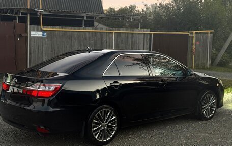 Toyota Camry, 2015 год, 1 400 000 рублей, 4 фотография