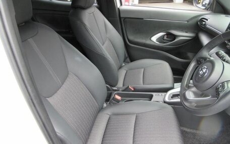 Toyota Yaris Cross, 2023 год, 1 500 217 рублей, 7 фотография