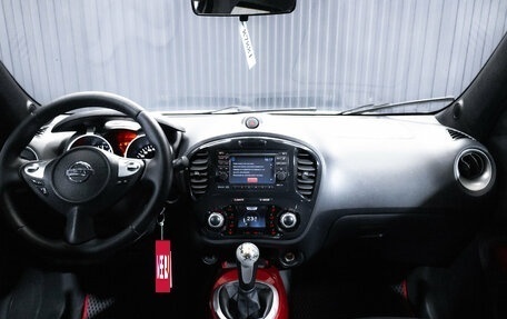 Nissan Juke II, 2011 год, 899 000 рублей, 13 фотография