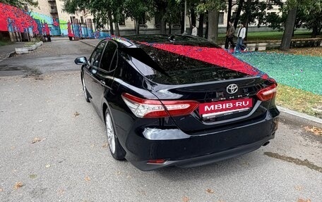Toyota Camry, 2019 год, 2 400 000 рублей, 3 фотография