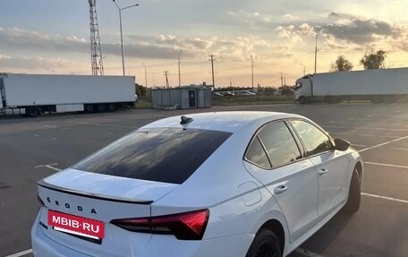 Skoda Octavia IV, 2021 год, 1 775 000 рублей, 2 фотография