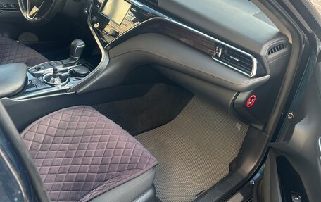 Toyota Camry, 2019 год, 2 250 000 рублей, 3 фотография