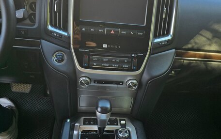 Toyota Land Cruiser 200, 2016 год, 6 850 000 рублей, 15 фотография