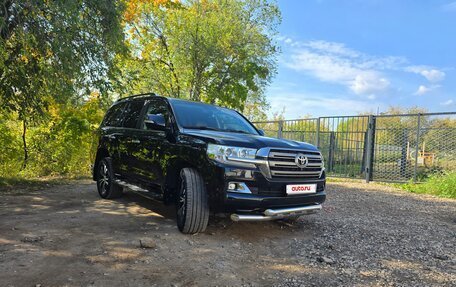 Toyota Land Cruiser 200, 2016 год, 6 850 000 рублей, 4 фотография