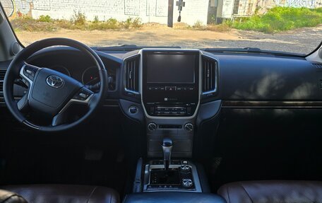 Toyota Land Cruiser 200, 2016 год, 6 850 000 рублей, 19 фотография