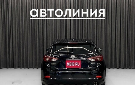 Mazda Axela, 2018 год, 1 199 999 рублей, 7 фотография