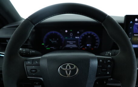 Toyota Camry, 2024 год, 3 675 000 рублей, 19 фотография