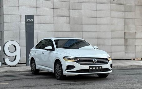 Volkswagen Lavida, 2023 год, 1 199 777 рублей, 3 фотография