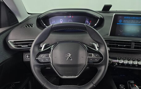 Peugeot 5008 II, 2022 год, 1 760 000 рублей, 10 фотография