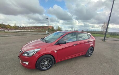Hyundai Solaris II рестайлинг, 2015 год, 920 000 рублей, 3 фотография