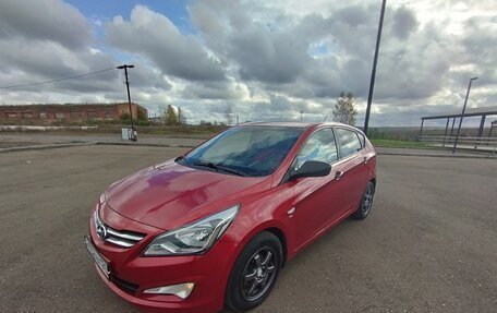 Hyundai Solaris II рестайлинг, 2015 год, 920 000 рублей, 4 фотография