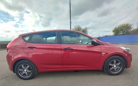 Hyundai Solaris II рестайлинг, 2015 год, 920 000 рублей, 7 фотография