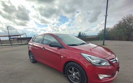 Hyundai Solaris II рестайлинг, 2015 год, 920 000 рублей, 6 фотография