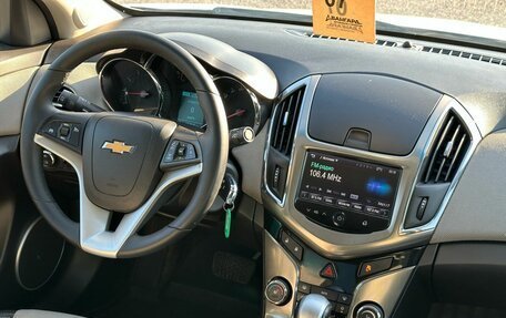 Chevrolet Cruze II, 2013 год, 870 000 рублей, 3 фотография