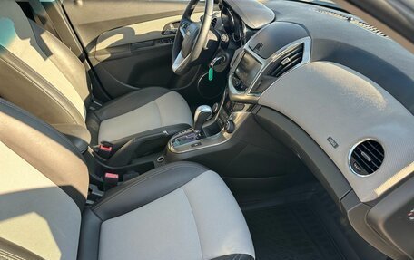 Chevrolet Cruze II, 2013 год, 870 000 рублей, 27 фотография