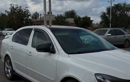 Skoda Octavia, 2010 год, 779 000 рублей, 2 фотография