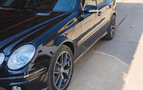 Mercedes-Benz E-Класс, 2005 год, 1 050 000 рублей, 4 фотография