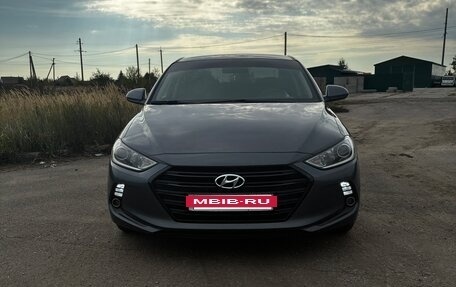 Hyundai Elantra VI рестайлинг, 2017 год, 1 750 000 рублей, 10 фотография