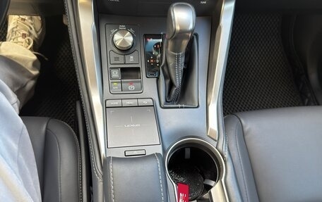 Lexus NX I, 2017 год, 3 550 000 рублей, 23 фотография