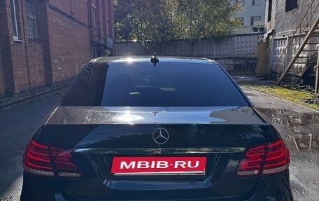 Mercedes-Benz E-Класс, 2015 год, 2 050 000 рублей, 4 фотография