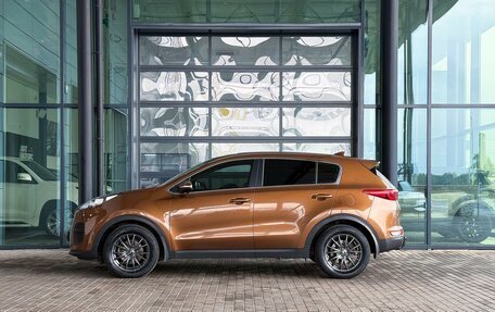 KIA Sportage IV рестайлинг, 2017 год, 1 840 000 рублей, 4 фотография