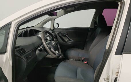Toyota Verso I, 2013 год, 1 209 000 рублей, 12 фотография