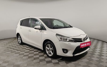 Toyota Verso I, 2013 год, 1 209 000 рублей, 3 фотография