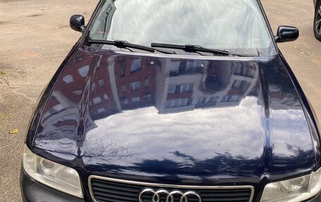 Audi A4, 1996 год, 250 000 рублей, 3 фотография