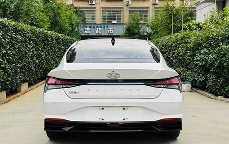 Hyundai Elantra, 2022 год, 1 375 000 рублей, 6 фотография