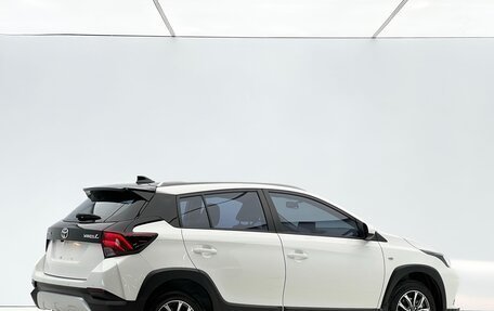 Toyota Yaris XP150 рестайлинг, 2022 год, 1 090 000 рублей, 2 фотография