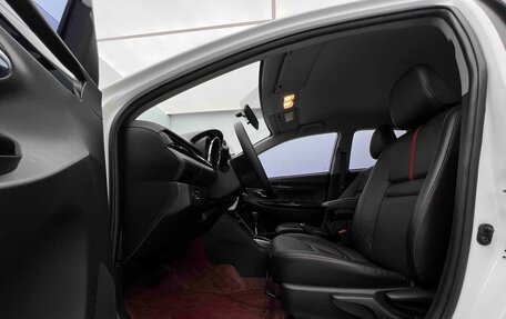Toyota Yaris XP150 рестайлинг, 2022 год, 1 090 000 рублей, 9 фотография