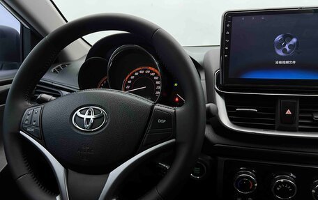 Toyota Yaris XP150 рестайлинг, 2022 год, 1 090 000 рублей, 12 фотография
