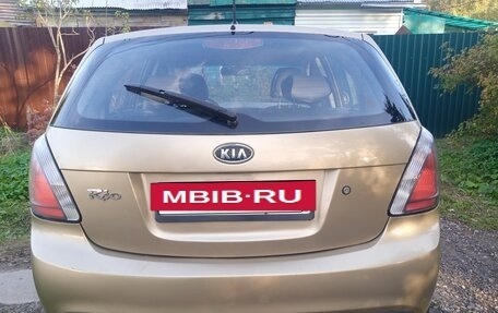 KIA Rio II, 2011 год, 650 000 рублей, 3 фотография